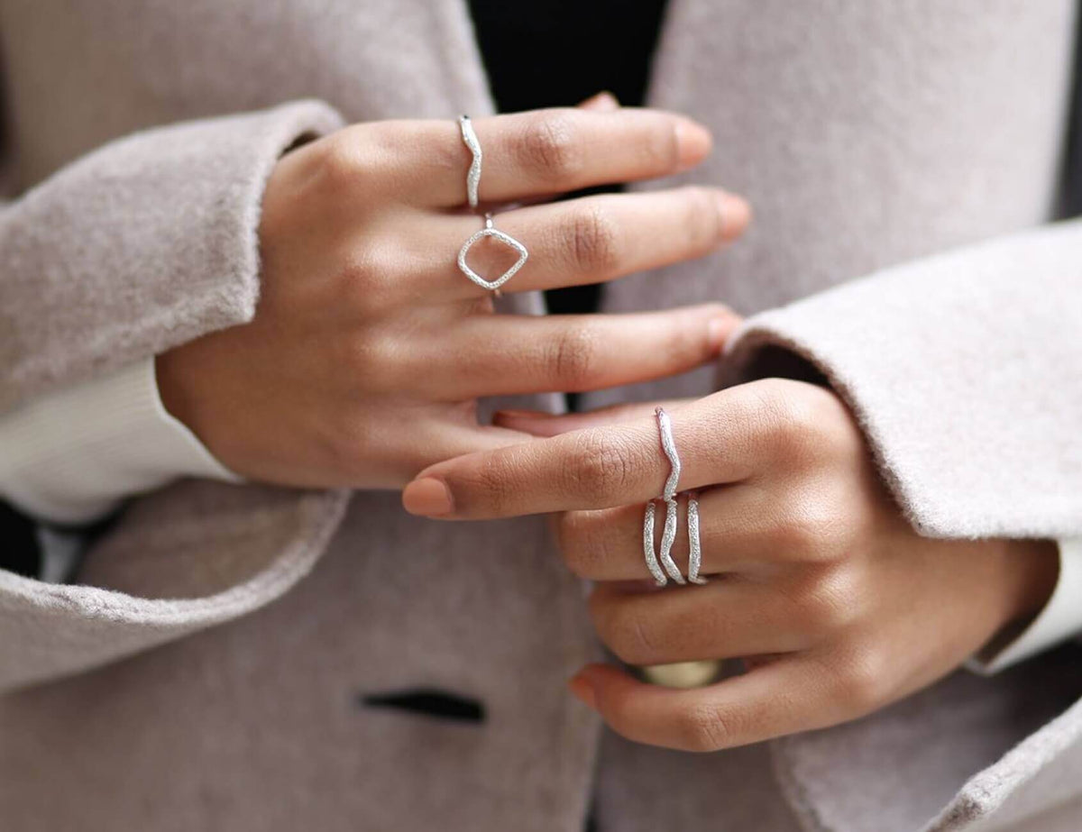 Off All Rings All Rings – Fifth NYC